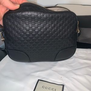 GUCCI black Micro Guccissima leather BREE Camera GG Charm Crossbody shoulder bag